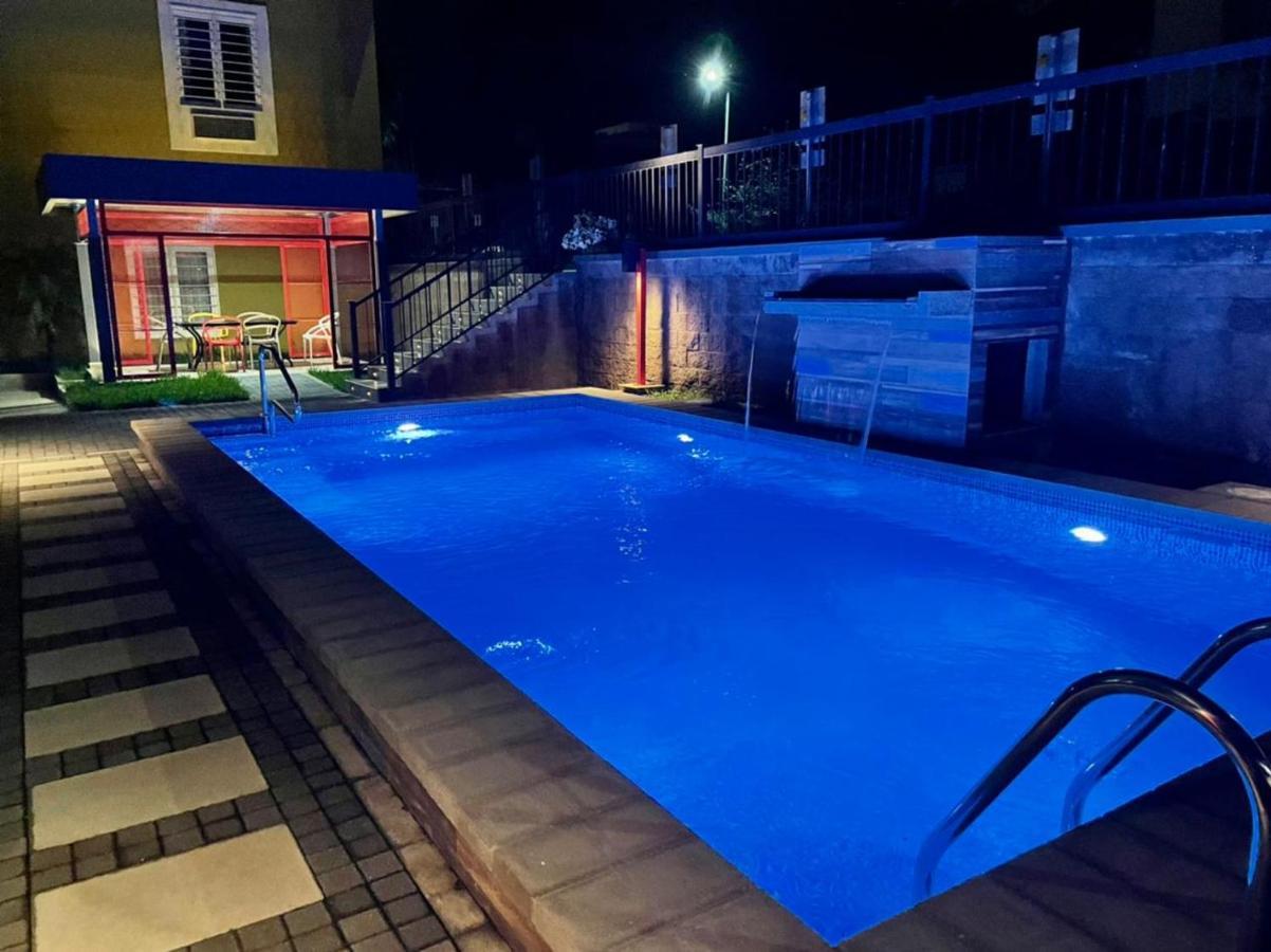 Beverly Hills: Hotel And Business Nuevo Cuscatlan Екстериор снимка