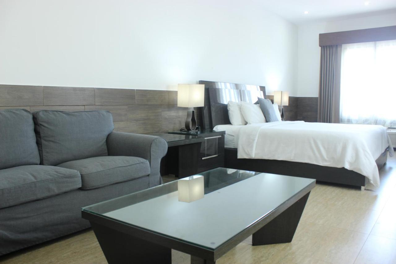 Beverly Hills: Hotel And Business Nuevo Cuscatlan Екстериор снимка
